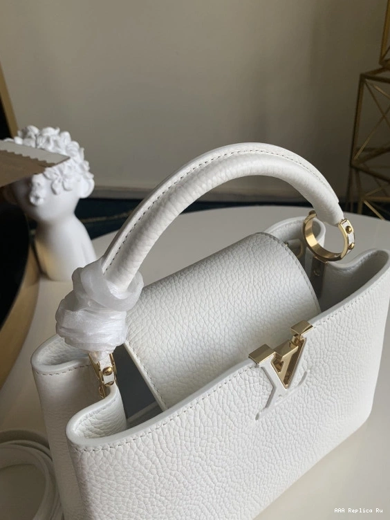 AAA Pruses Bags CAPUCINES VUITTON BB LOUIS 0822